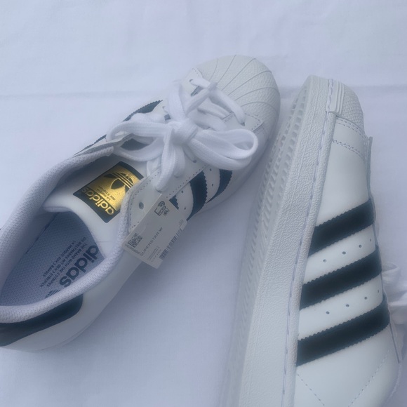 Adidas Superstar Sneaker - Picture 3 of 3